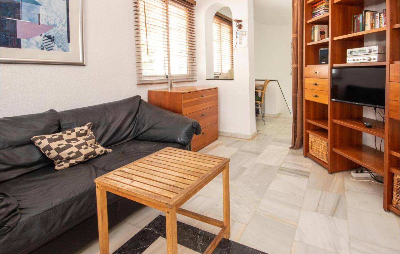 Nice Apartment In Mijas Costa With Kitchen Fuengirola Exterior foto